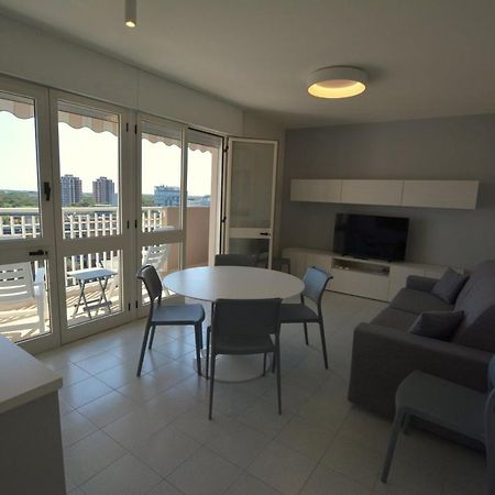 Apartamento Lignano Pineta With Sea View Lignano Sabbiadoro Exterior foto