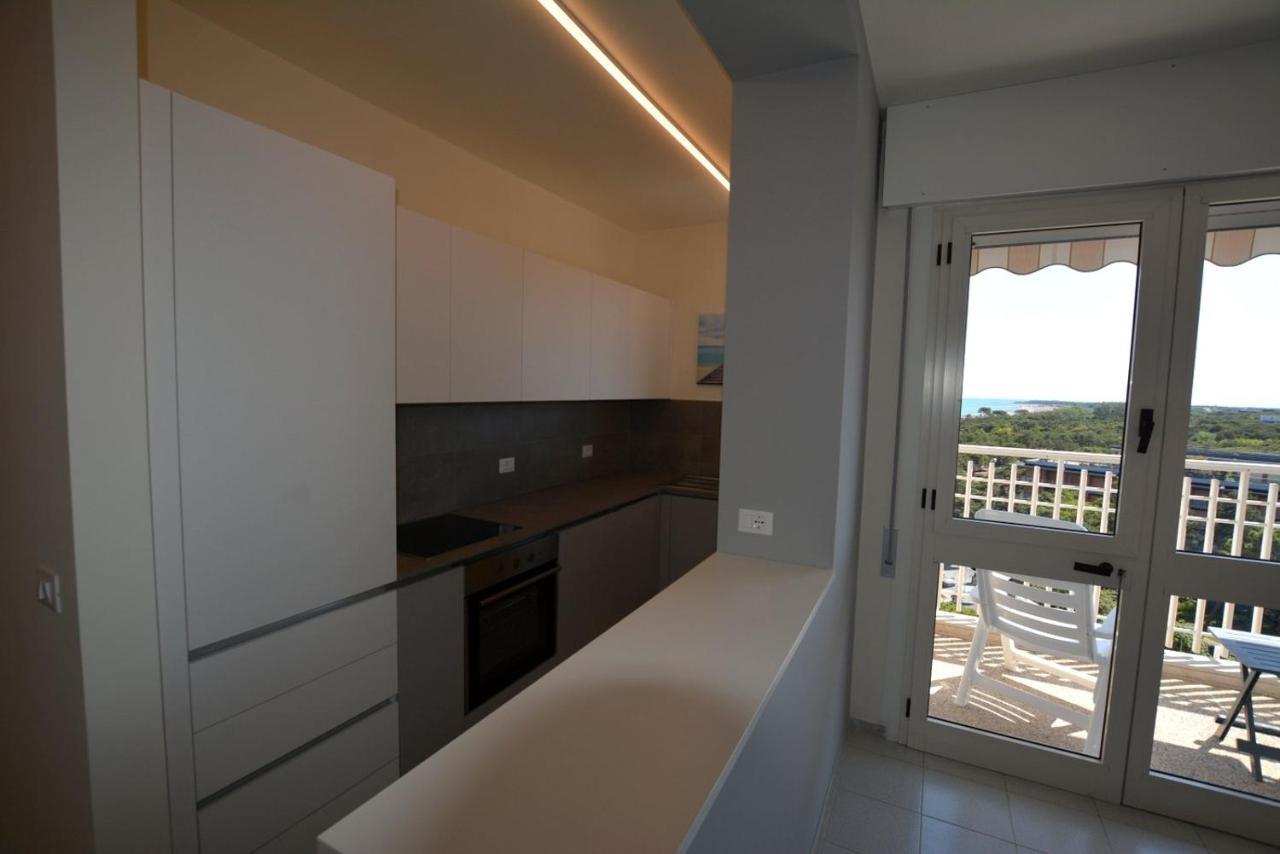 Apartamento Lignano Pineta With Sea View Lignano Sabbiadoro Exterior foto