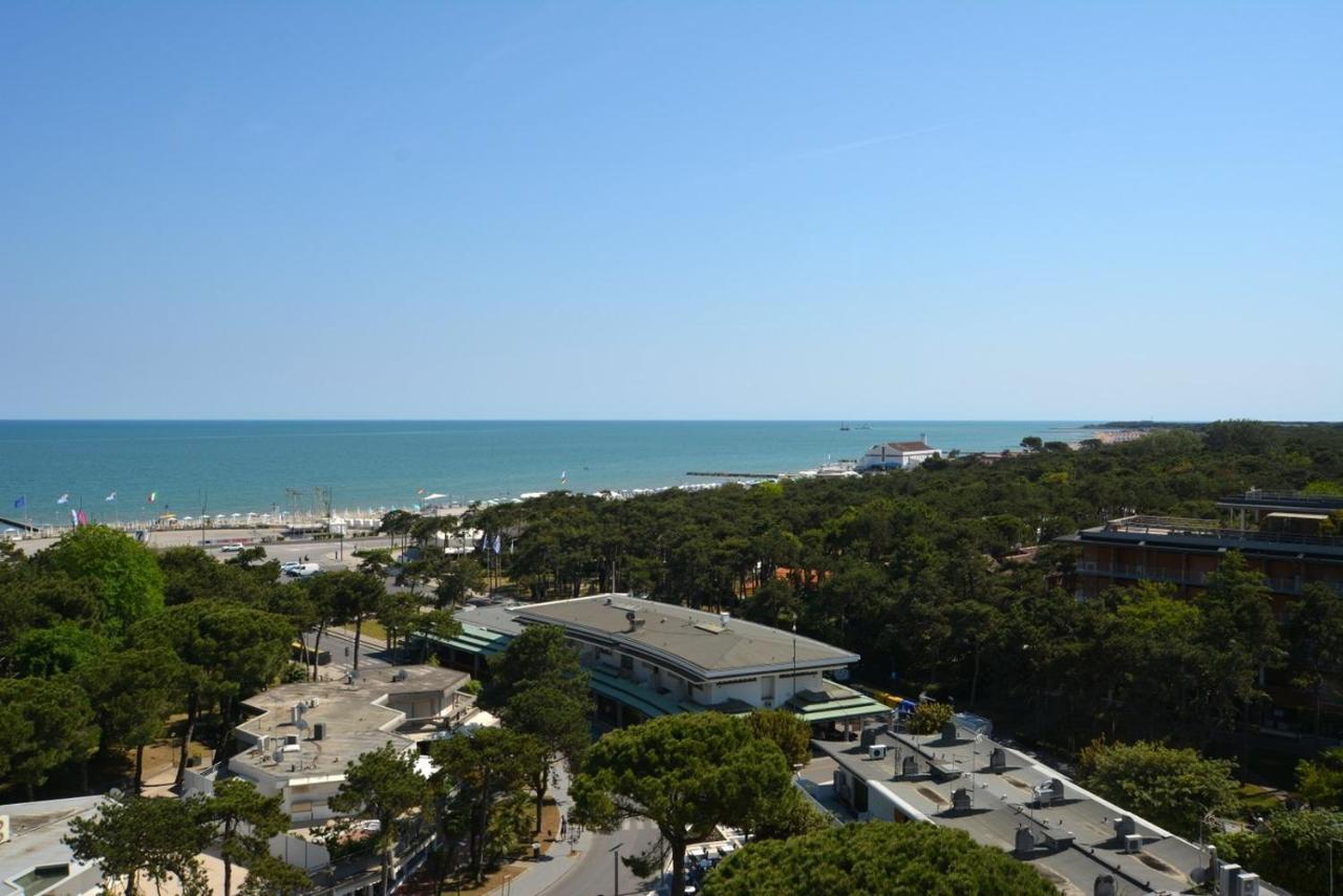 Apartamento Lignano Pineta With Sea View Lignano Sabbiadoro Exterior foto